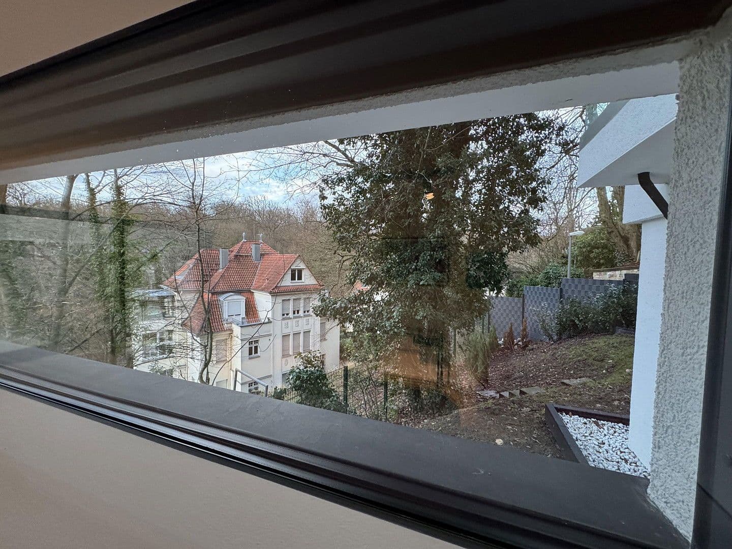 Pronájem bytu 3+1 100 m², Brahmsweg 2, Wiesbaden, Hessen Pronájem bytu 3+1 100 m², Brahmsweg 2, Wiesbaden, Hessen