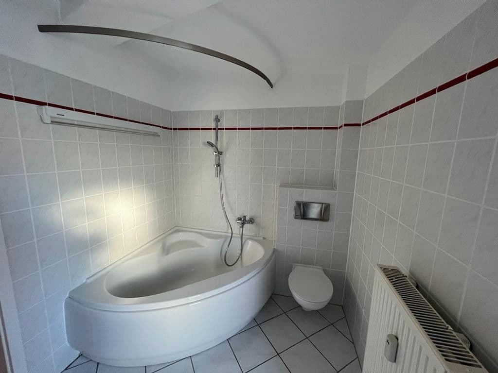 Pronájem bytu 3+1 79 m², Abendstr. 16b, Magdeburg, Sasko-Anhaltsko Pronájem bytu 3+1 79 m², Abendstr. 16b, Magdeburg, Sasko-Anhaltsko