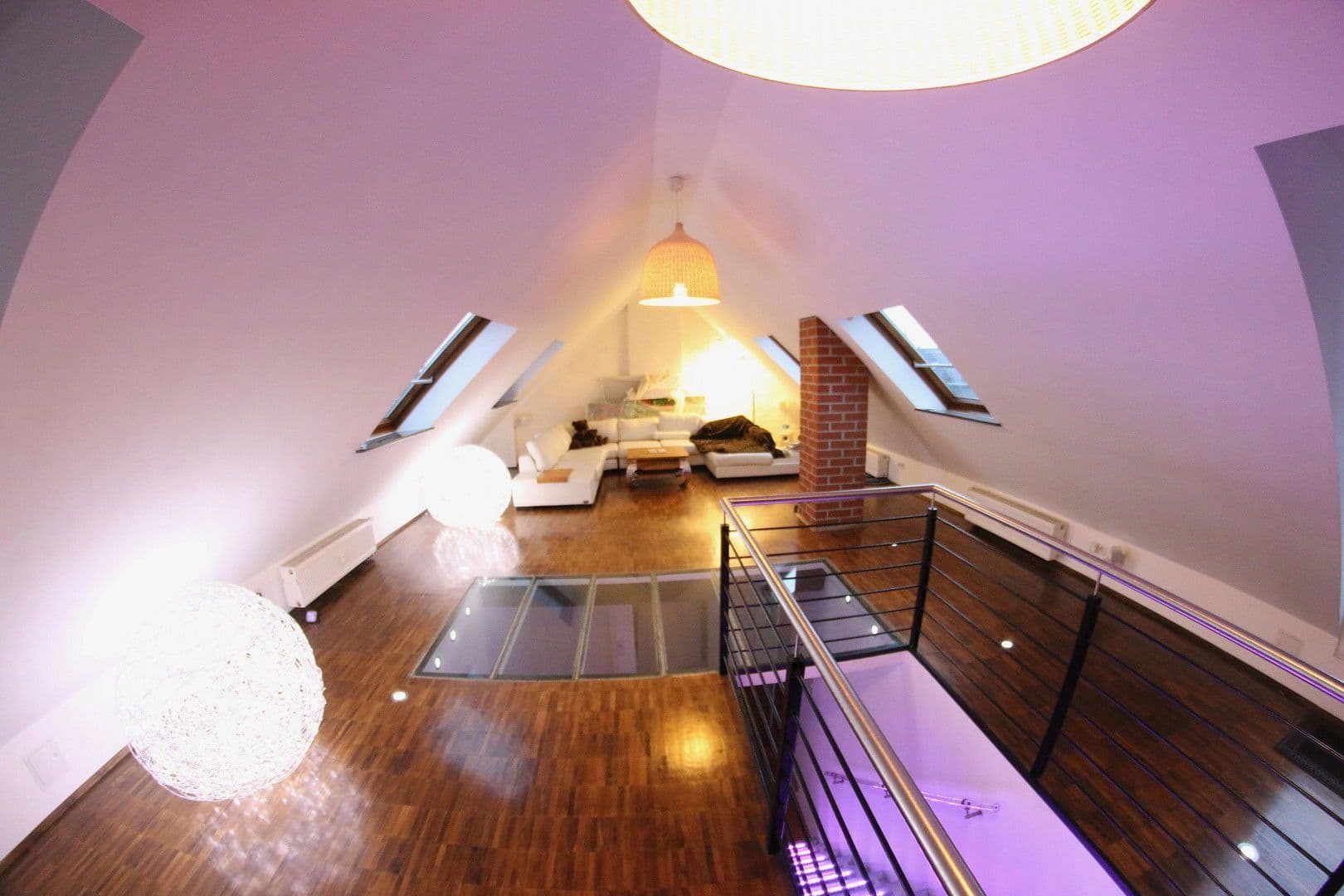 Prodej bytu 7+1 385 m², Plagwitz, Sasko Prodej bytu 7+1 385 m², Plagwitz, Sasko