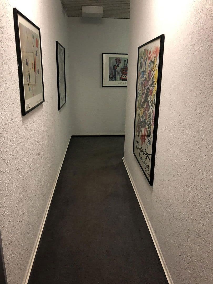 Pronájem kanceláře 55 m², Göppingen, Bádensko-Württembersko Pronájem kanceláře 55 m², Göppingen, Bádensko-Württembersko