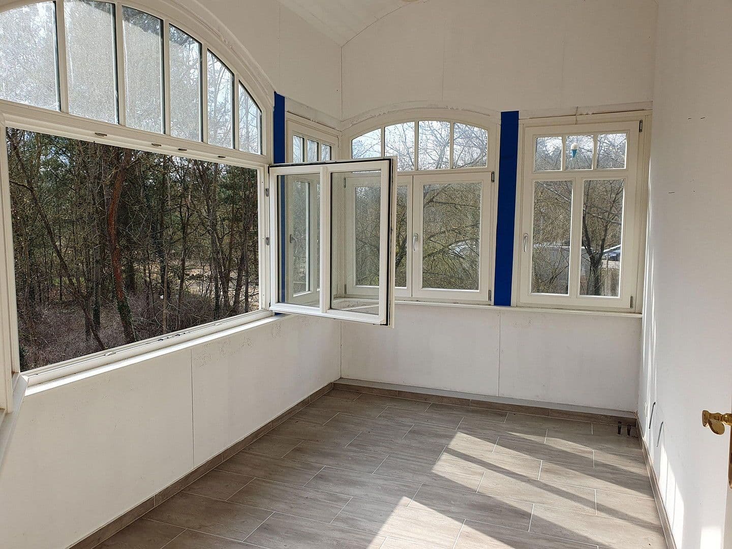 Prodej domu 330 m², pozemek 2.950 m², Stendal, Sasko-Anhaltsko Prodej domu 330 m², pozemek 2.950 m², Stendal, Sasko-Anhaltsko