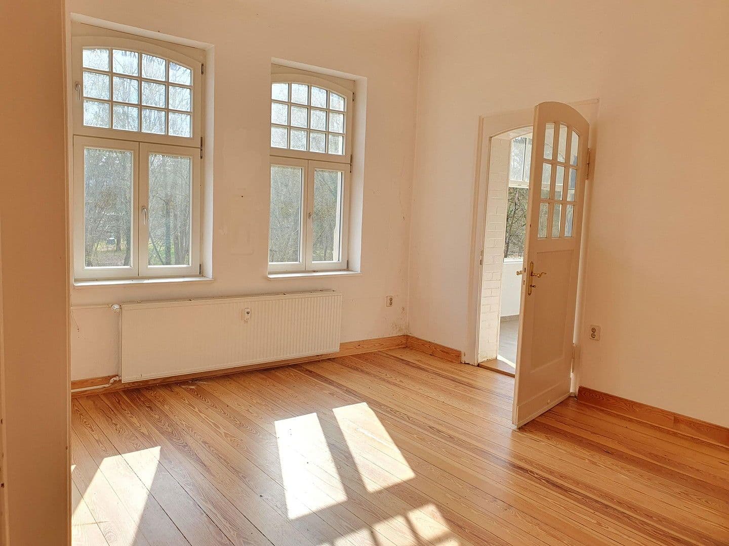 Prodej domu 330 m², pozemek 2.950 m², Stendal, Sasko-Anhaltsko Prodej domu 330 m², pozemek 2.950 m², Stendal, Sasko-Anhaltsko