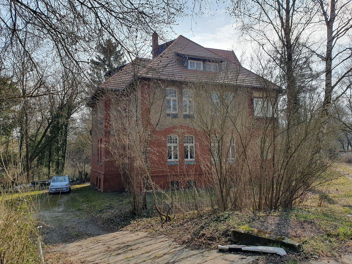 Prodej domu 330 m², pozemek 2.950 m², Stendal, Sasko-Anhaltsko Prodej domu 330 m², pozemek 2.950 m², Stendal, Sasko-Anhaltsko