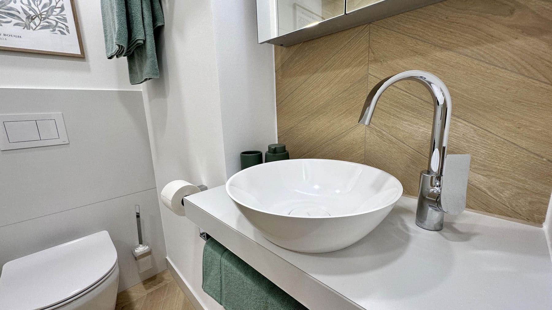 Pronájem bytu 2+1 40 m², Kölner Str. 285, Düsseldorf, Severní Porýní-Vestfálsko Pronájem bytu 2+1 40 m², Kölner Str. 285, Düsseldorf, Severní Porýní-Vestfálsko