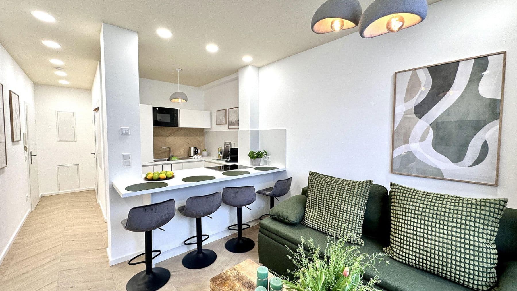 Pronájem bytu 2+1 40 m², Kölner Str. 285, Düsseldorf, Severní Porýní-Vestfálsko Pronájem bytu 2+1 40 m², Kölner Str. 285, Düsseldorf, Severní Porýní-Vestfálsko