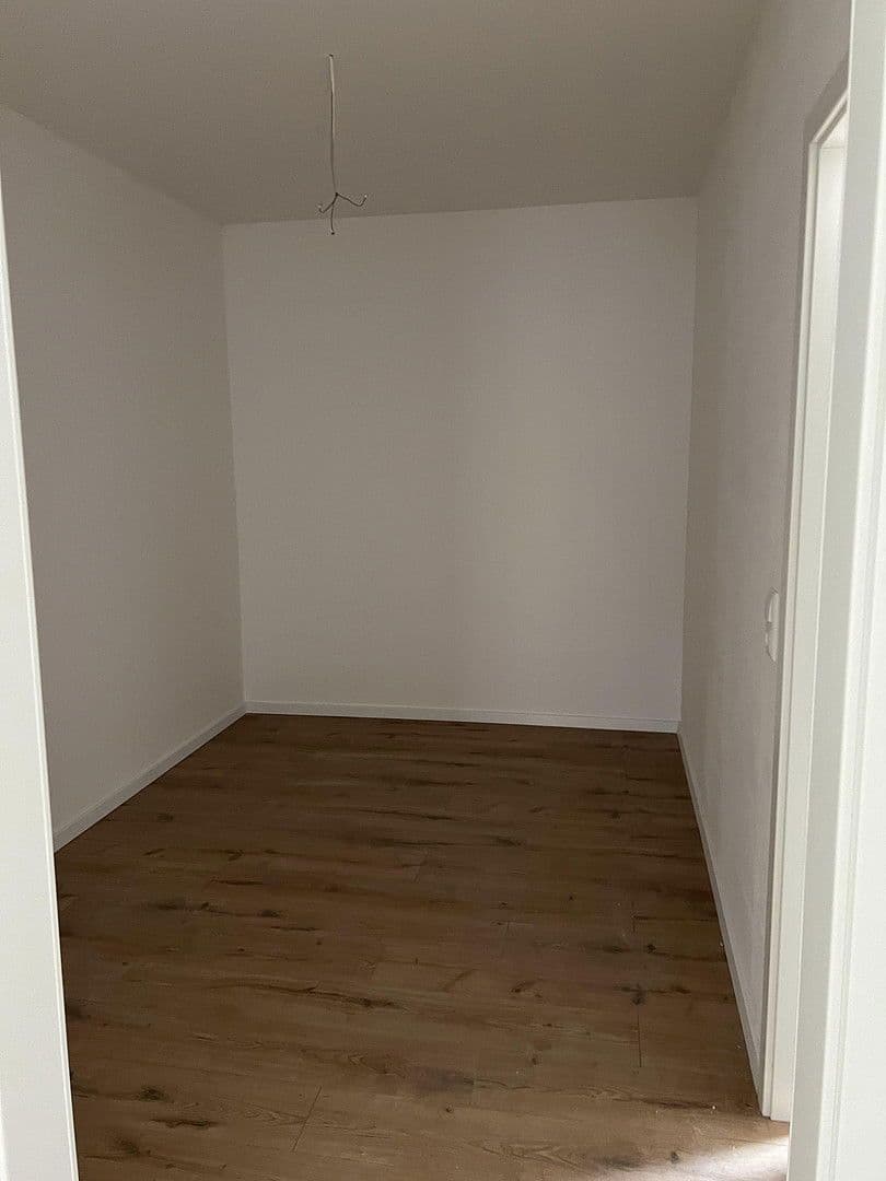Pronájem bytu 3+kk 64 m², Bahnhofstr. 27, Thannhausen, Bavorsko Pronájem bytu 3+kk 64 m², Bahnhofstr. 27, Thannhausen, Bavorsko