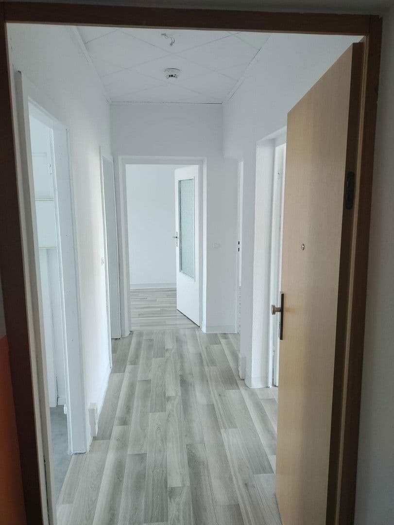 Pronájem bytu 3+1 59 m², Arthur Scheibner Ring 6, Mücheln (Geiseltal), Sasko-Anhaltsko Pronájem bytu 3+1 59 m², Arthur Scheibner Ring 6, Mücheln (Geiseltal), Sasko-Anhaltsko