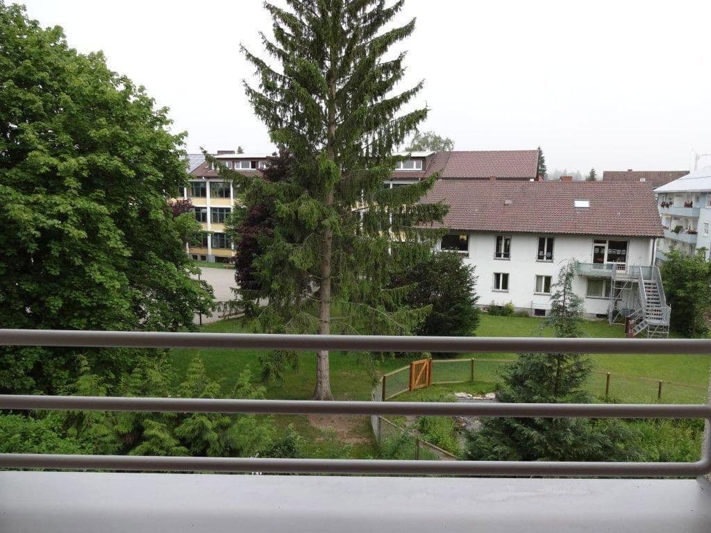 Pronájem bytu 6+1 220 m², Lehenstr. 25, Donaueschingen, Bádensko-Württembersko Pronájem bytu 6+1 220 m², Lehenstr. 25, Donaueschingen, Bádensko-Württembersko