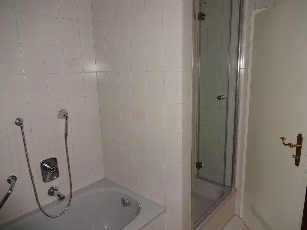 Pronájem bytu 6+1 220 m², Lehenstr. 25, Donaueschingen, Bádensko-Württembersko Pronájem bytu 6+1 220 m², Lehenstr. 25, Donaueschingen, Bádensko-Württembersko