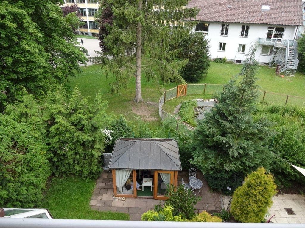 Pronájem bytu 6+1 220 m², Lehenstr. 25, Donaueschingen, Bádensko-Württembersko Pronájem bytu 6+1 220 m², Lehenstr. 25, Donaueschingen, Bádensko-Württembersko