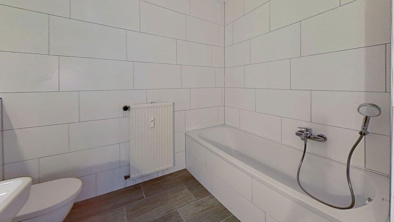 Pronájem bytu 6+1 220 m², Lehenstr. 25, Donaueschingen, Bádensko-Württembersko Pronájem bytu 6+1 220 m², Lehenstr. 25, Donaueschingen, Bádensko-Württembersko