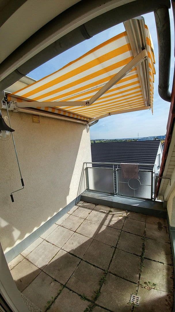 Pronájem bytu 2+kk 44 m², Sachsenheim, Bádensko-Württembersko Pronájem bytu 2+kk 44 m², Sachsenheim, Bádensko-Württembersko