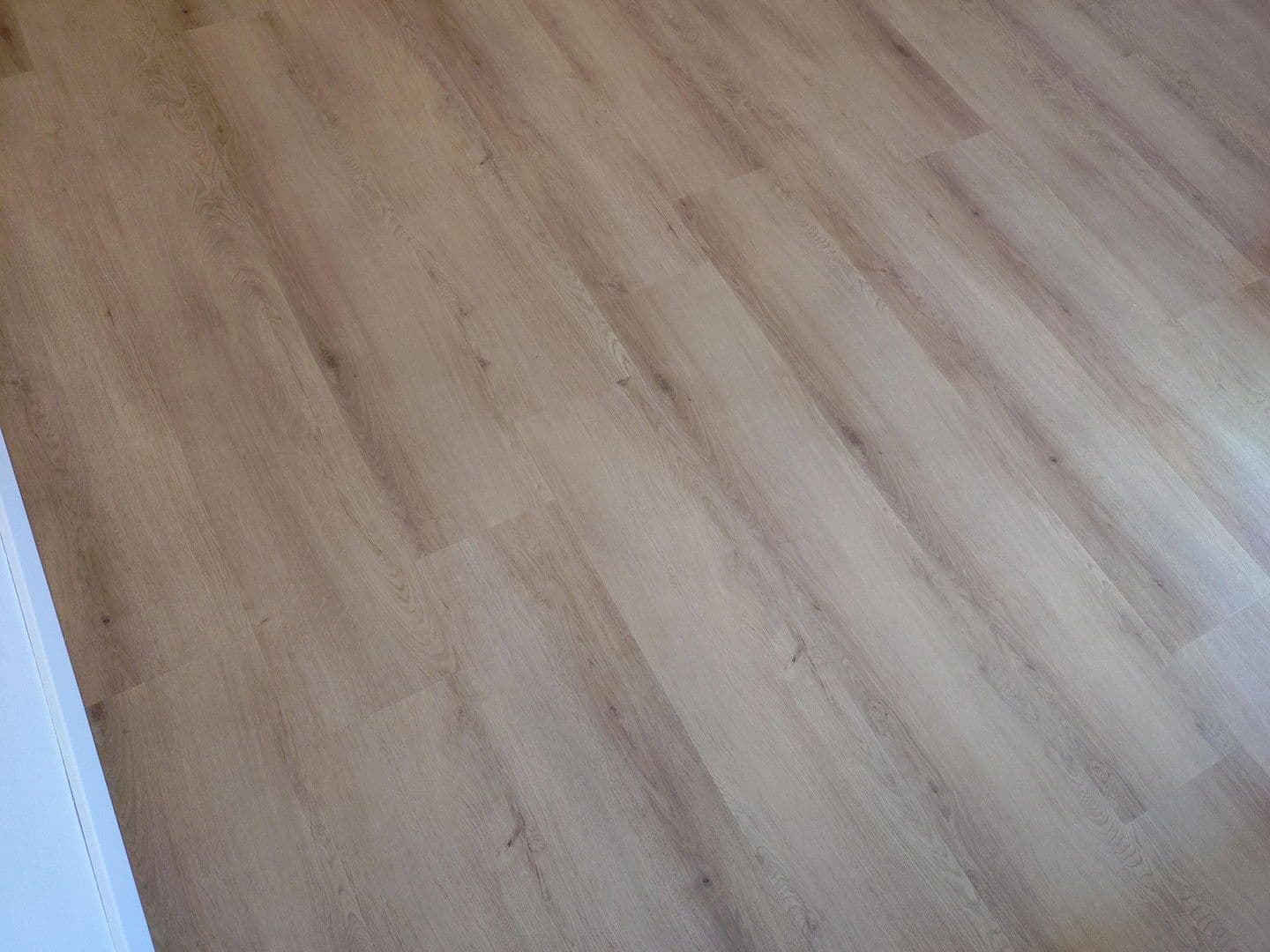 Pronájem bytu 2+kk 44 m², Sachsenheim, Bádensko-Württembersko Pronájem bytu 2+kk 44 m², Sachsenheim, Bádensko-Württembersko