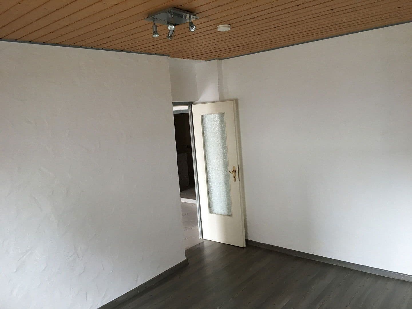 Pronájem bytu 2+1 58 m², Herxheim bei Landau/Pfalz, Porýní-Falc Pronájem bytu 2+1 58 m², Herxheim bei Landau/Pfalz, Porýní-Falc
