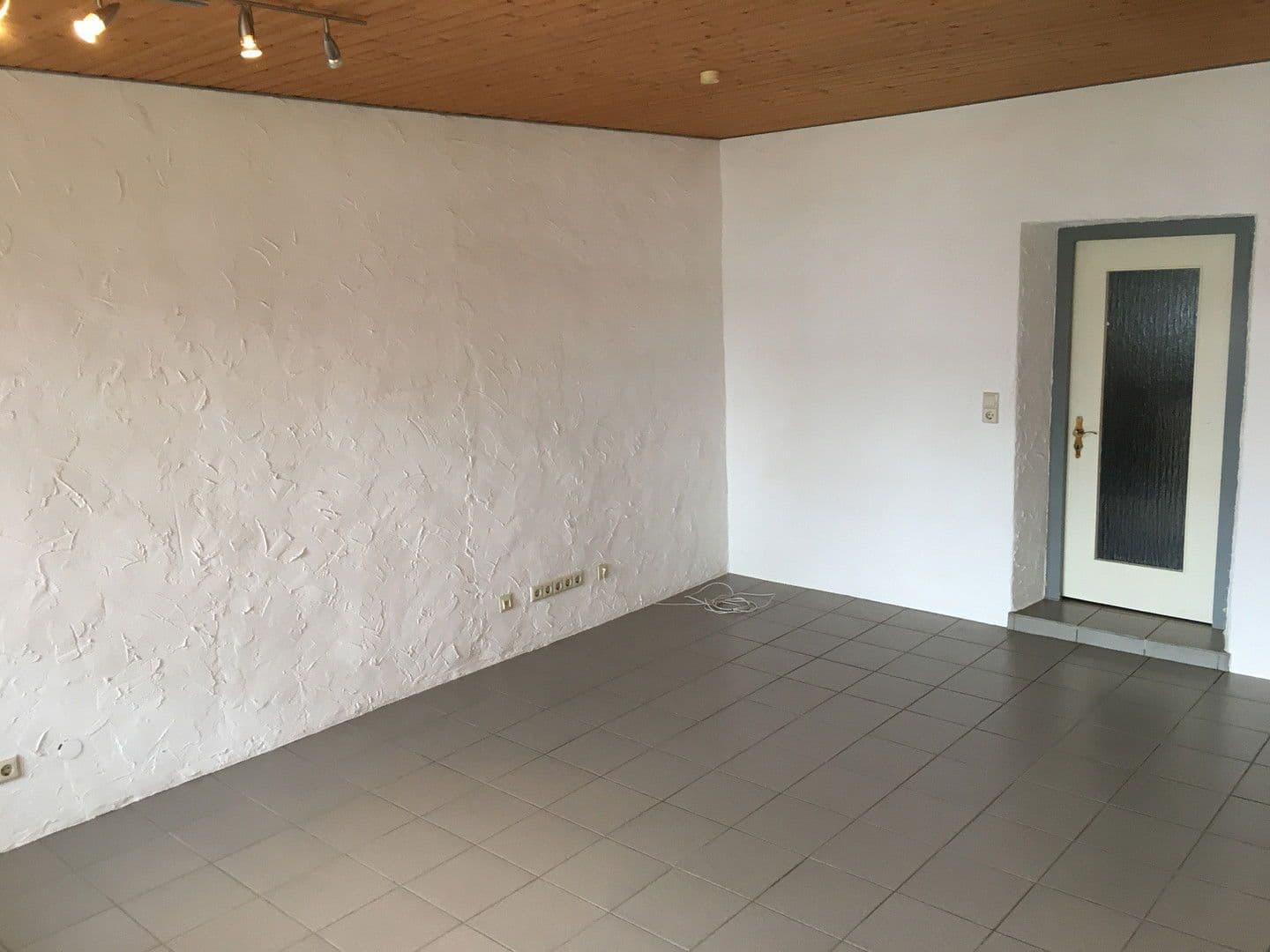 Pronájem bytu 2+1 58 m², Herxheim bei Landau/Pfalz, Porýní-Falc Pronájem bytu 2+1 58 m², Herxheim bei Landau/Pfalz, Porýní-Falc