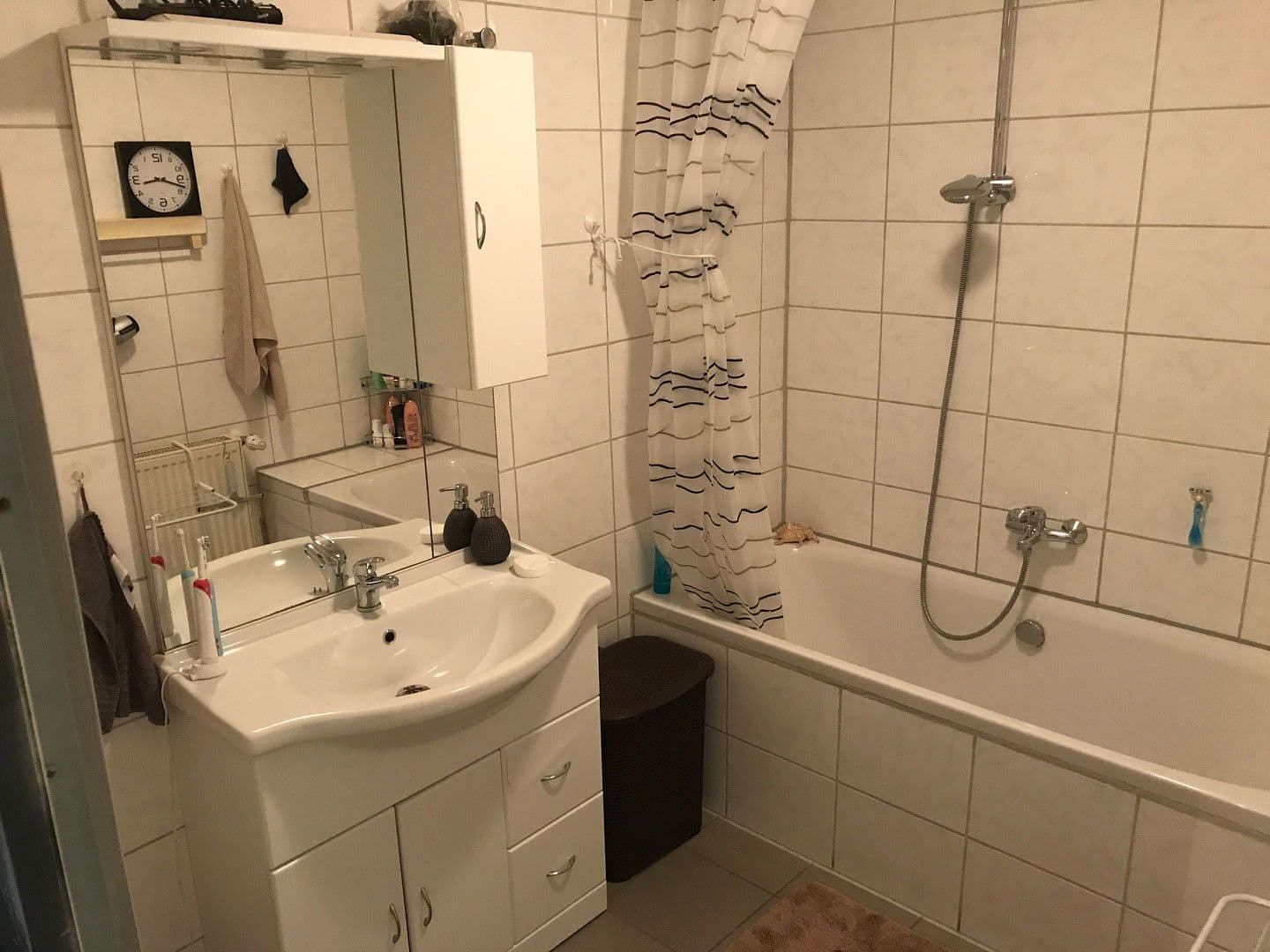 Pronájem bytu 2+1 58 m², Herxheim bei Landau/Pfalz, Porýní-Falc Pronájem bytu 2+1 58 m², Herxheim bei Landau/Pfalz, Porýní-Falc