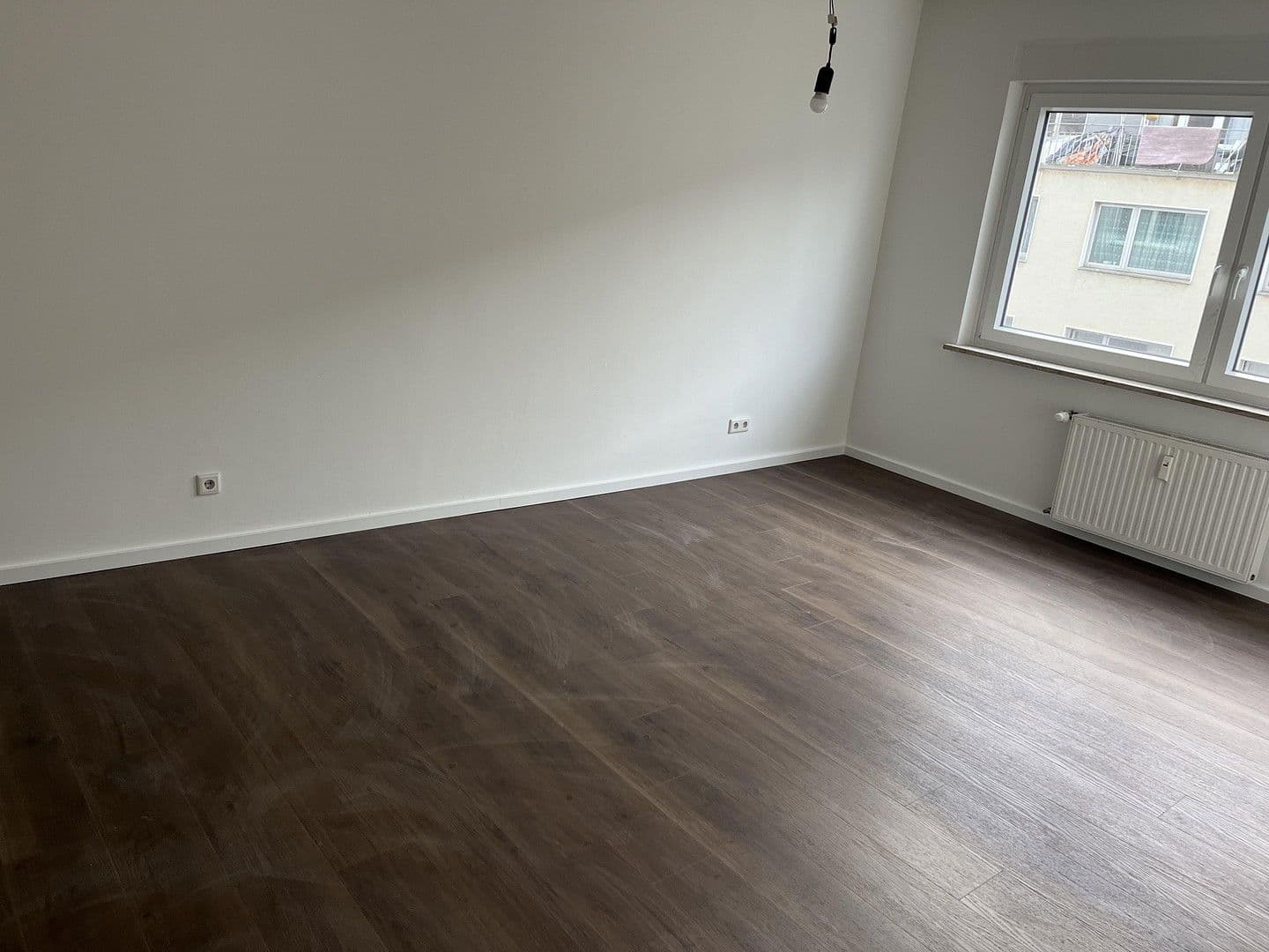 Pronájem bytu 3+kk 92 m², St.-Anton-Str. 21, Krefeld, Severní Porýní-Vestfálsko Pronájem bytu 3+kk 92 m², St.-Anton-Str. 21, Krefeld, Severní Porýní-Vestfálsko