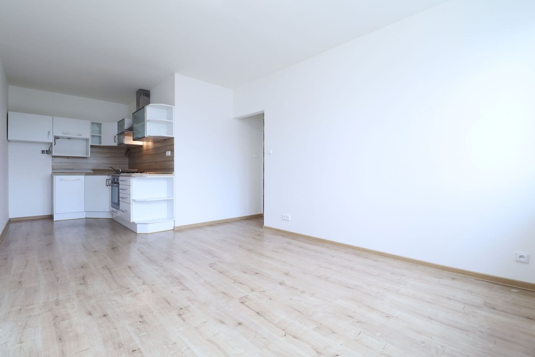 Pronájem bytu 2+kk 39 m², Masarykova, Kolín, Středočeský kraj Pronájem bytu 2+kk 39 m², Masarykova, Kolín, Středočeský kraj