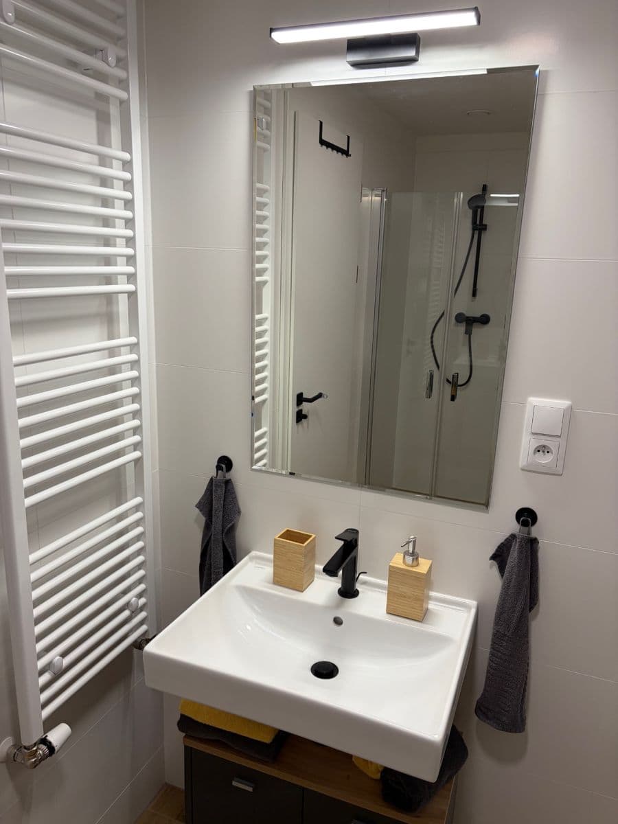 Pronájem bytu 1+kk 32 m², Poděbradská, Praha, Praha Pronájem bytu 1+kk 32 m², Poděbradská, Praha, Praha