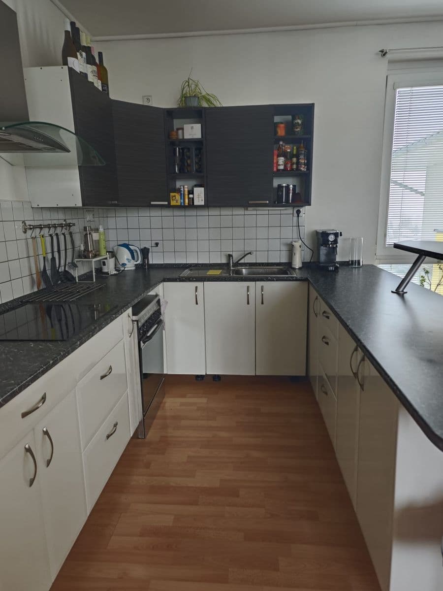 Pronájem bytu 2+kk 71 m², Marie Podvalové, Praha, Praha Pronájem bytu 2+kk 71 m², Marie Podvalové, Praha, Praha