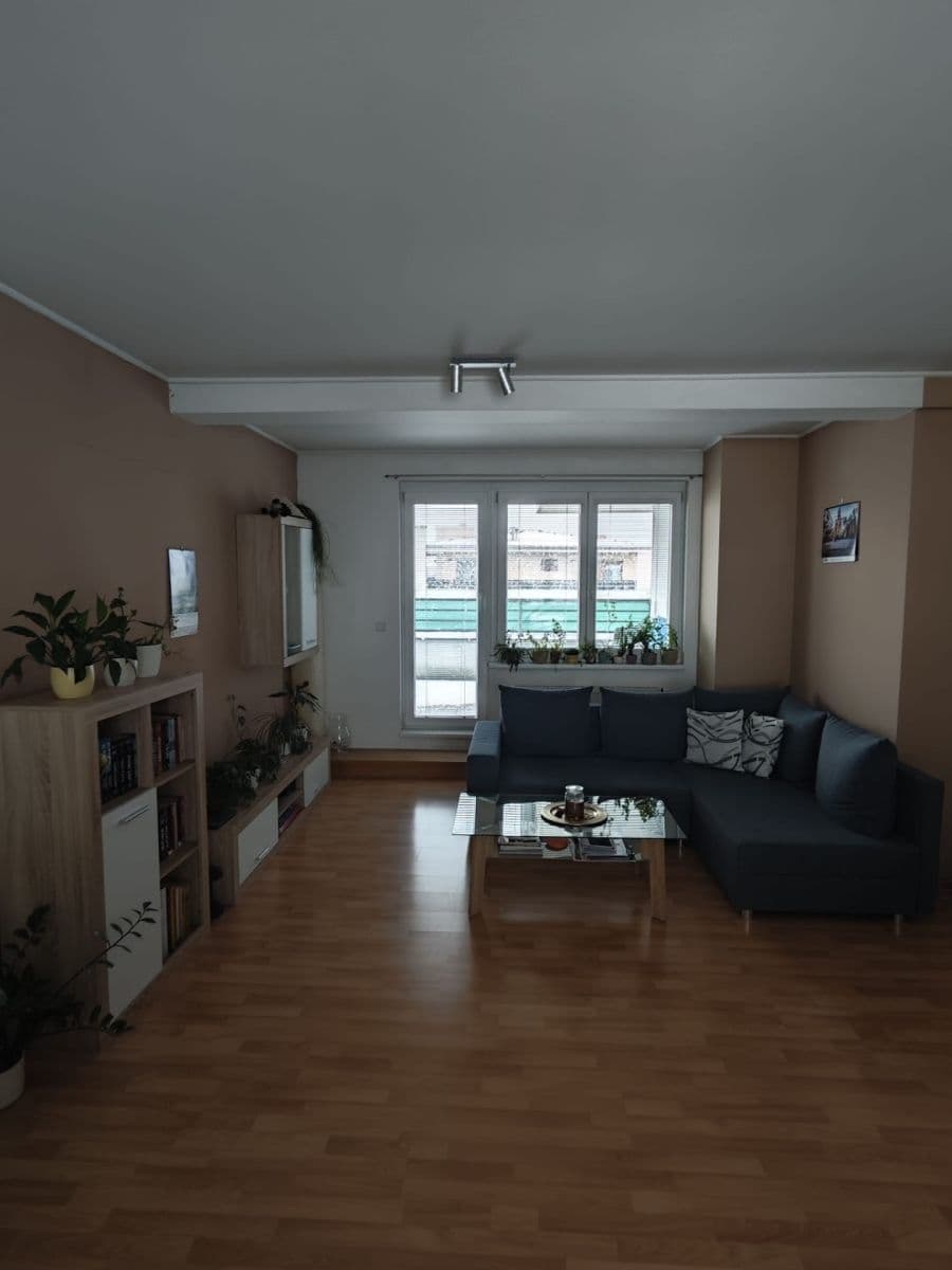 Pronájem bytu 2+kk 71 m², Marie Podvalové, Praha, Praha Pronájem bytu 2+kk 71 m², Marie Podvalové, Praha, Praha