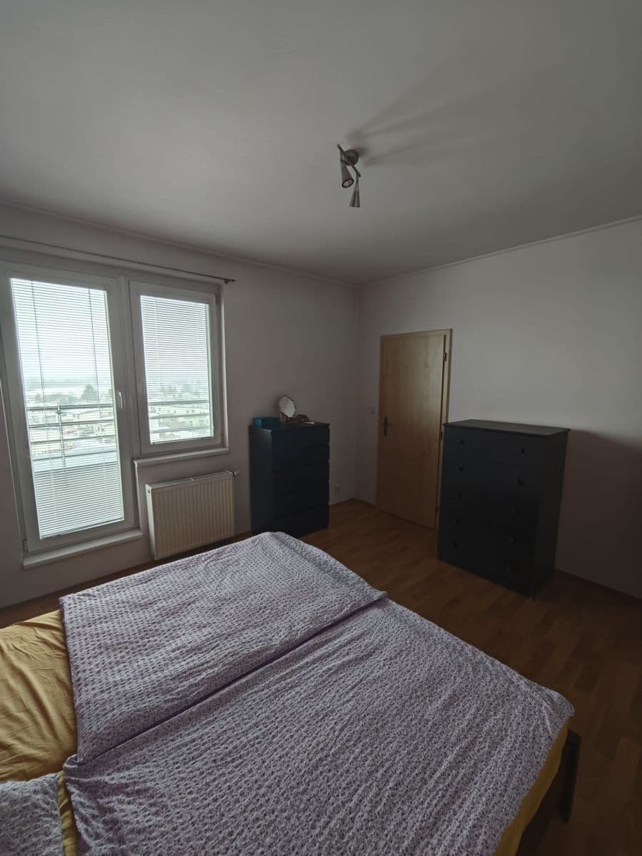 Pronájem bytu 2+kk 71 m², Marie Podvalové, Praha, Praha Pronájem bytu 2+kk 71 m², Marie Podvalové, Praha, Praha