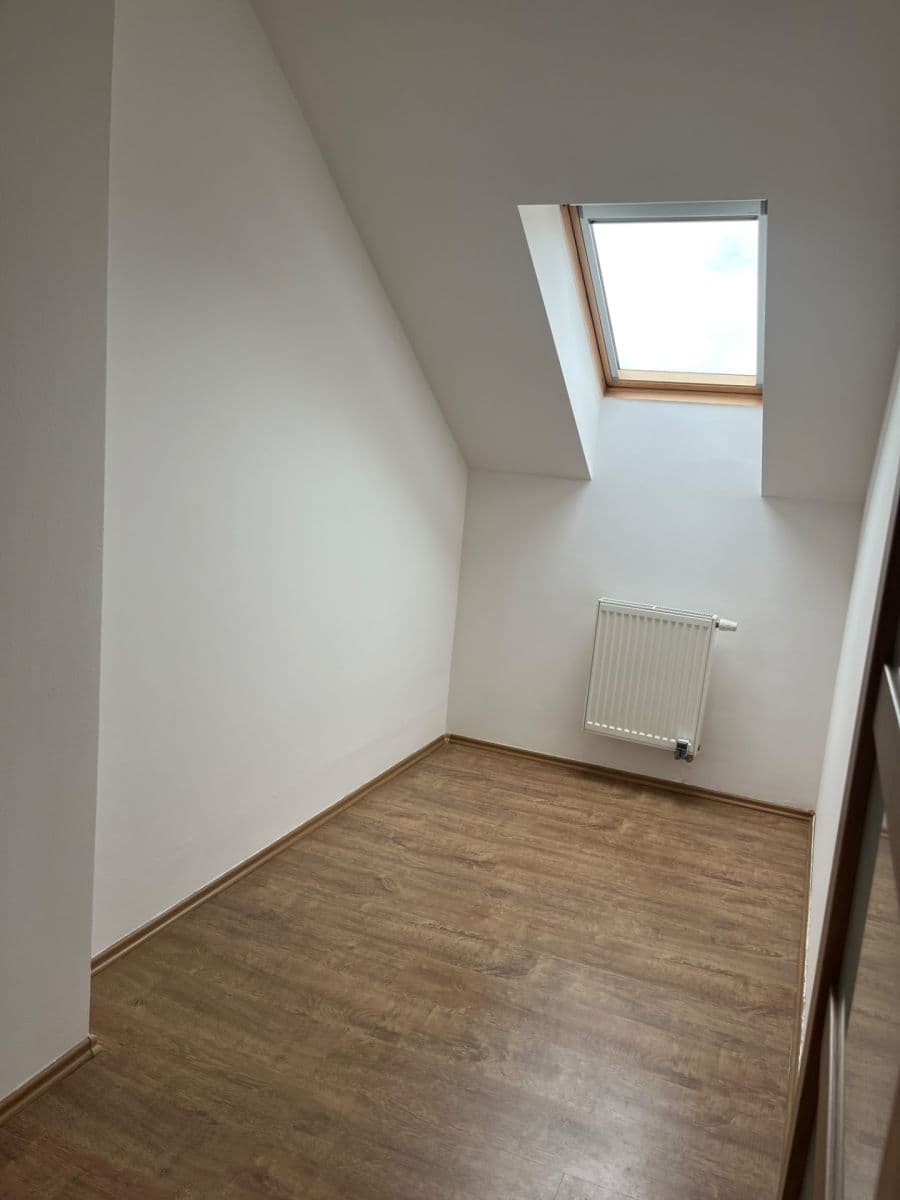 Prodej bytu 2+kk 59 m², Starý Dvůr, Hrádek nad Nisou, Liberecký kraj Prodej bytu 2+kk 59 m², Starý Dvůr, Hrádek nad Nisou, Liberecký kraj