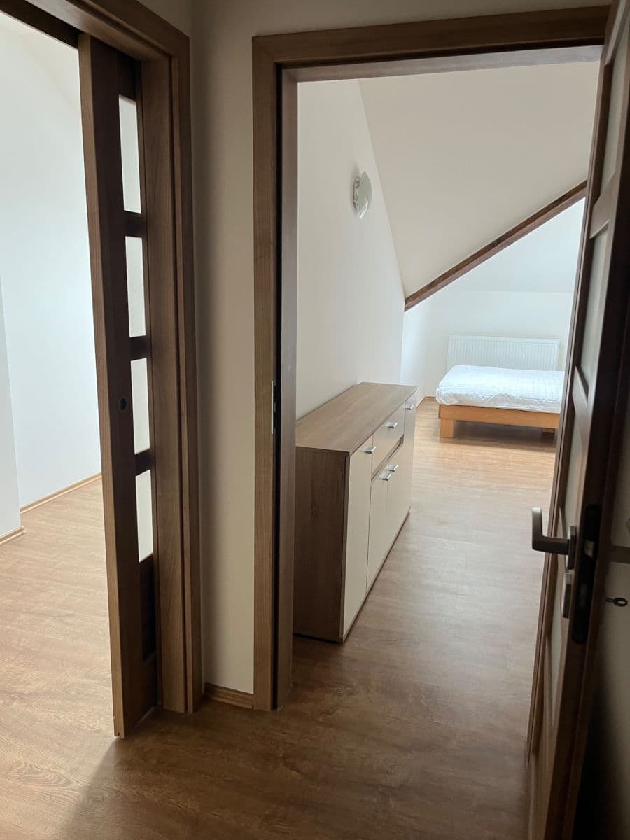 Prodej bytu 2+kk 59 m², Starý Dvůr, Hrádek nad Nisou, Liberecký kraj Prodej bytu 2+kk 59 m², Starý Dvůr, Hrádek nad Nisou, Liberecký kraj