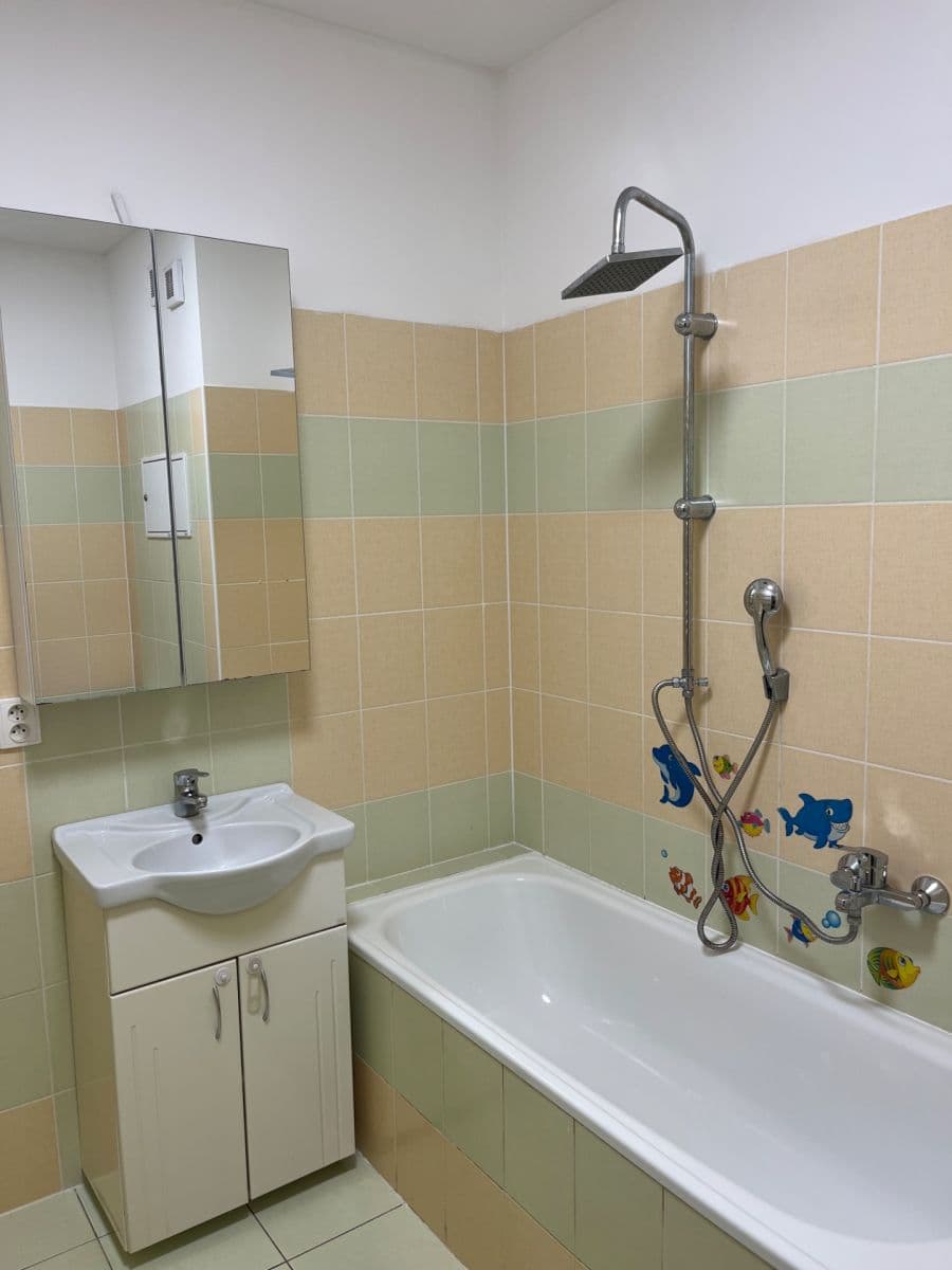 Prodej bytu 2+kk 59 m², Starý Dvůr, Hrádek nad Nisou, Liberecký kraj Prodej bytu 2+kk 59 m², Starý Dvůr, Hrádek nad Nisou, Liberecký kraj