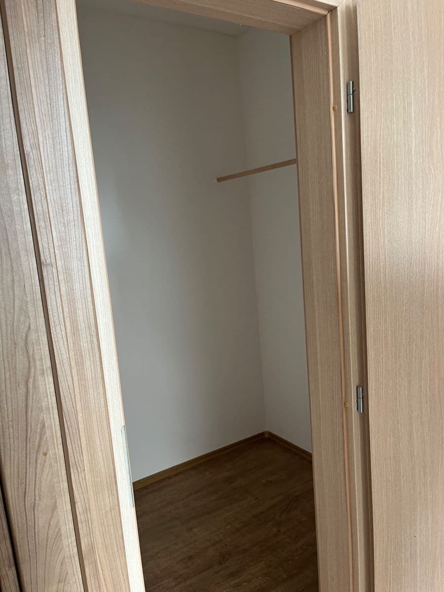 Prodej bytu 2+kk 59 m², Starý Dvůr, Hrádek nad Nisou, Liberecký kraj Prodej bytu 2+kk 59 m², Starý Dvůr, Hrádek nad Nisou, Liberecký kraj