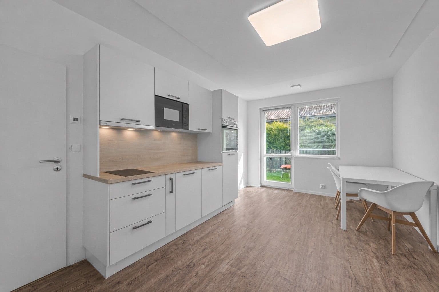 Prodej bytu 2+kk 47 m², B. Němcové, Horoměřice, Středočeský kraj Prodej bytu 2+kk 47 m², B. Němcové, Horoměřice, Středočeský kraj