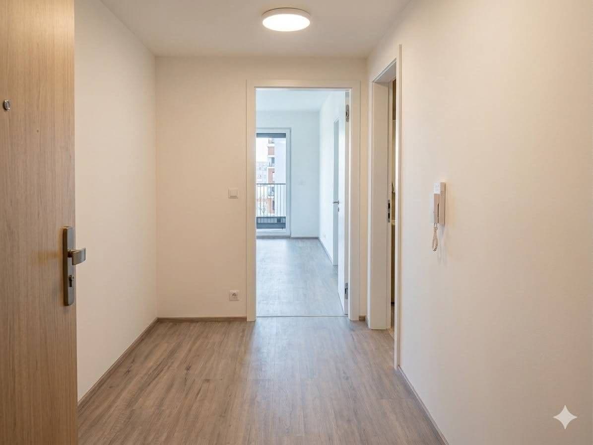 Pronájem bytu 2+kk 60 m², Domalípova, Praha, Praha Pronájem bytu 2+kk 60 m², Domalípova, Praha, Praha
