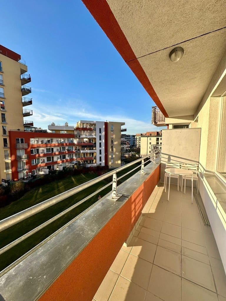 Pronájem bytu 1+kk 36 m², Miroslava Hajna, Praha, Praha Pronájem bytu 1+kk 36 m², Miroslava Hajna, Praha, Praha