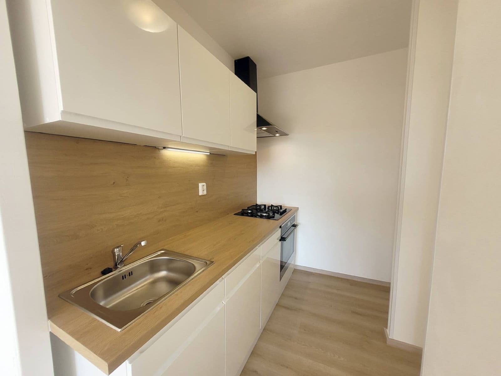 Pronájem bytu 2+kk 41 m², Štichova, Praha, Praha Pronájem bytu 2+kk 41 m², Štichova, Praha, Praha