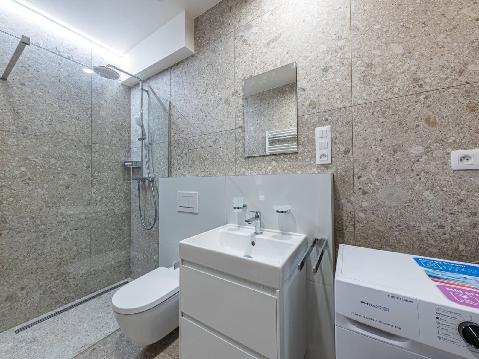 Pronájem bytu 2+kk 36 m², Svatoslavova, Praha, Praha Pronájem bytu 2+kk 36 m², Svatoslavova, Praha, Praha