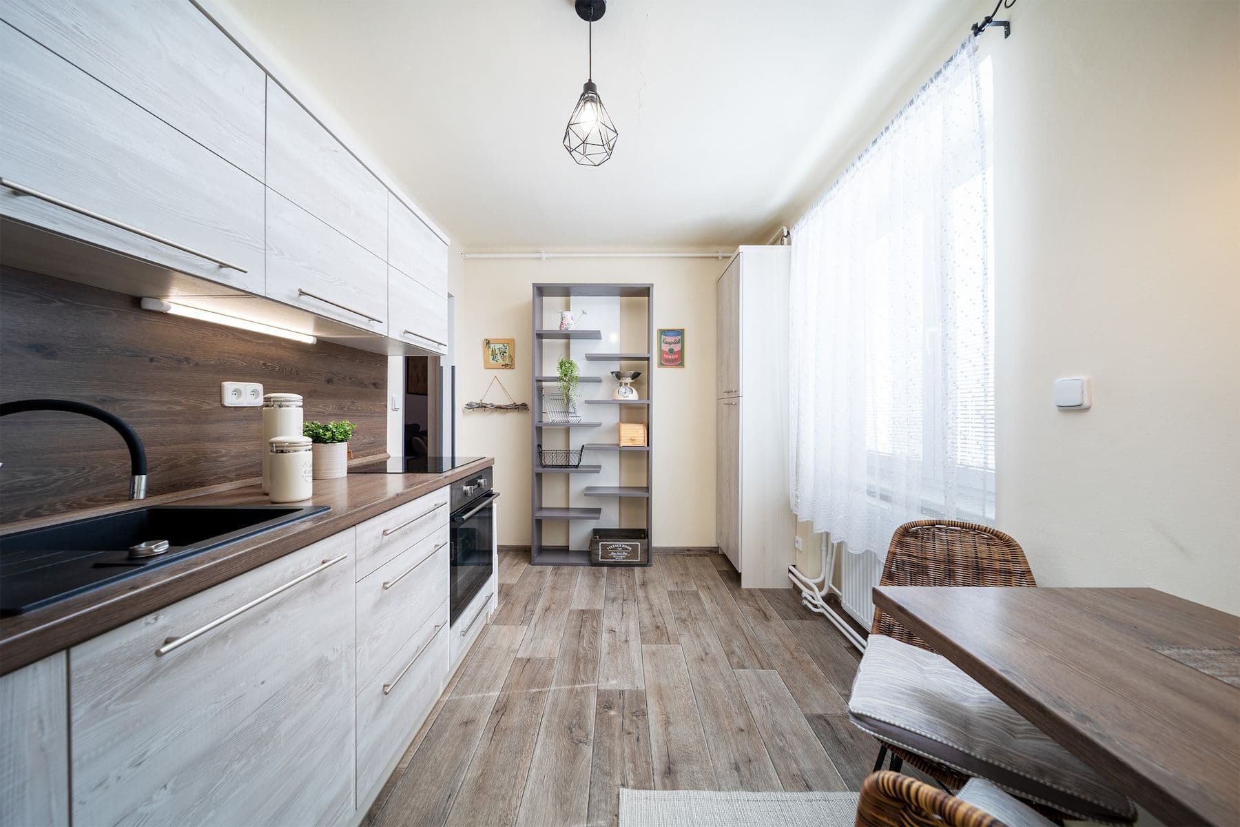 Prodej bytu 2+1 64 m², 1. máje, Vimperk, Jihočeský kraj Prodej bytu 2+1 64 m², 1. máje, Vimperk, Jihočeský kraj