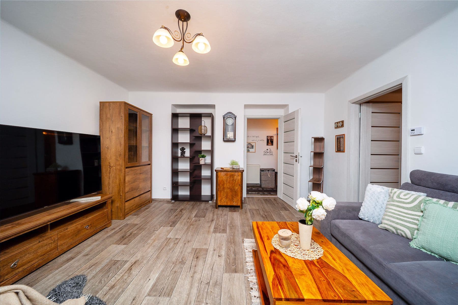 Prodej bytu 2+1 64 m², 1. máje, Vimperk, Jihočeský kraj Prodej bytu 2+1 64 m², 1. máje, Vimperk, Jihočeský kraj