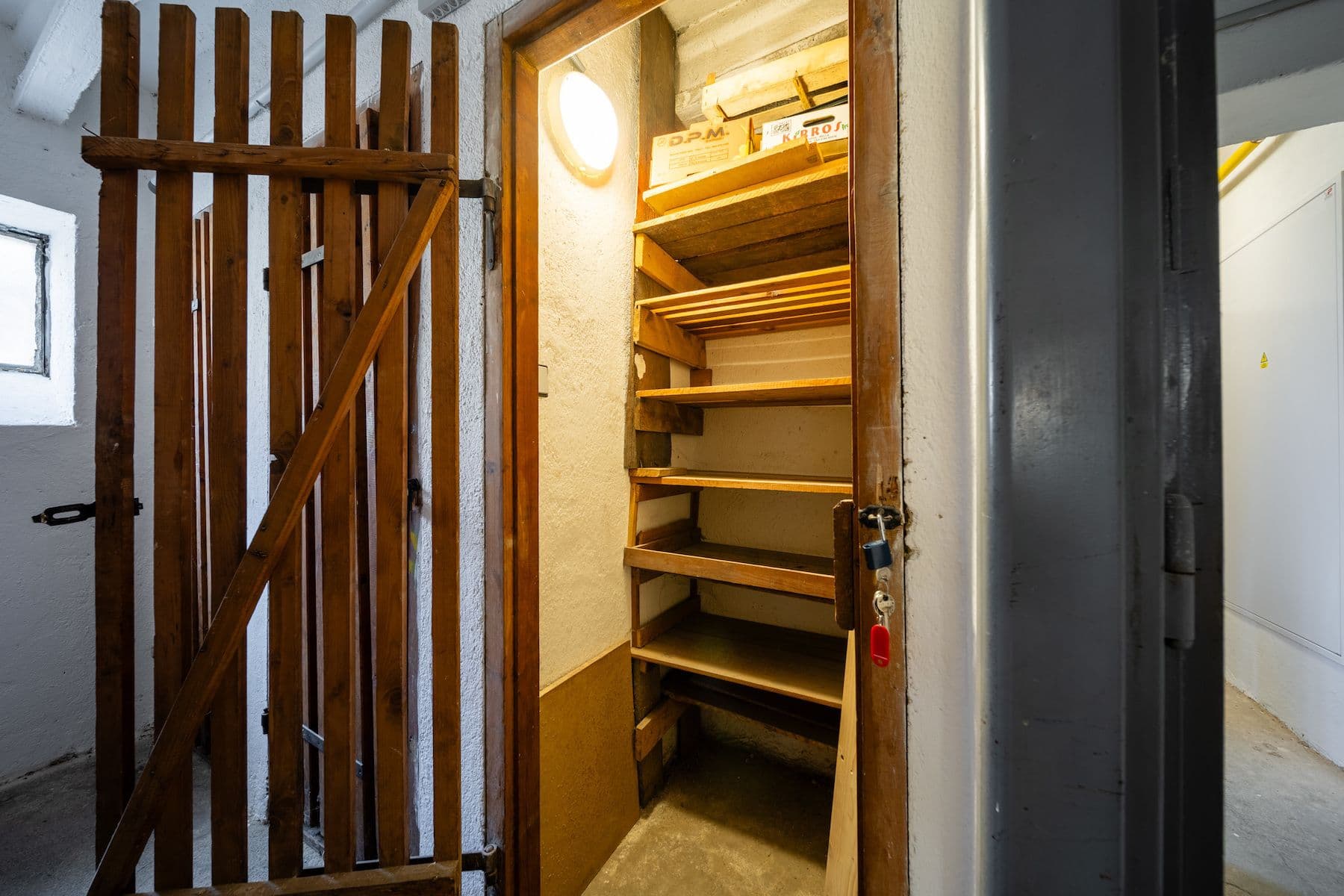 Prodej bytu 2+1 64 m², 1. máje, Vimperk, Jihočeský kraj Prodej bytu 2+1 64 m², 1. máje, Vimperk, Jihočeský kraj