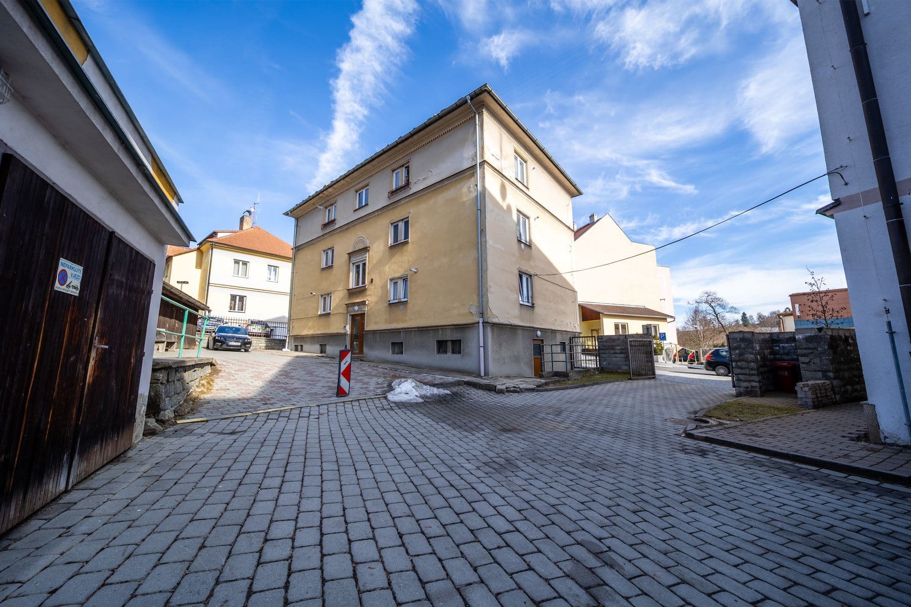 Prodej bytu 2+1 64 m², 1. máje, Vimperk, Jihočeský kraj Prodej bytu 2+1 64 m², 1. máje, Vimperk, Jihočeský kraj