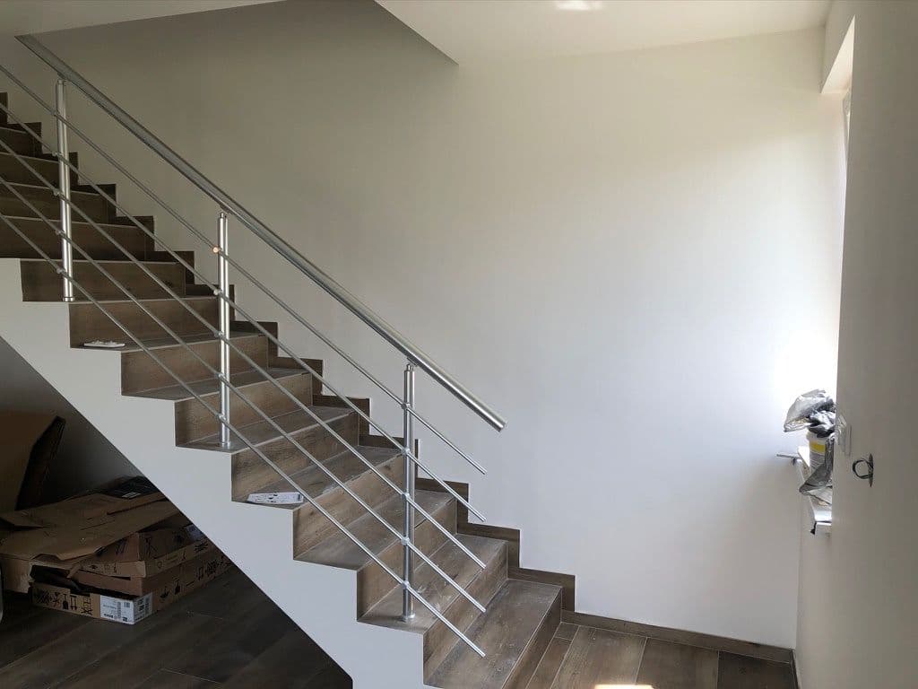 Prodej domu 106 m², pozemek 234 m², Buštěhrad, Středočeský kraj Prodej domu 106 m², pozemek 234 m², Buštěhrad, Středočeský kraj