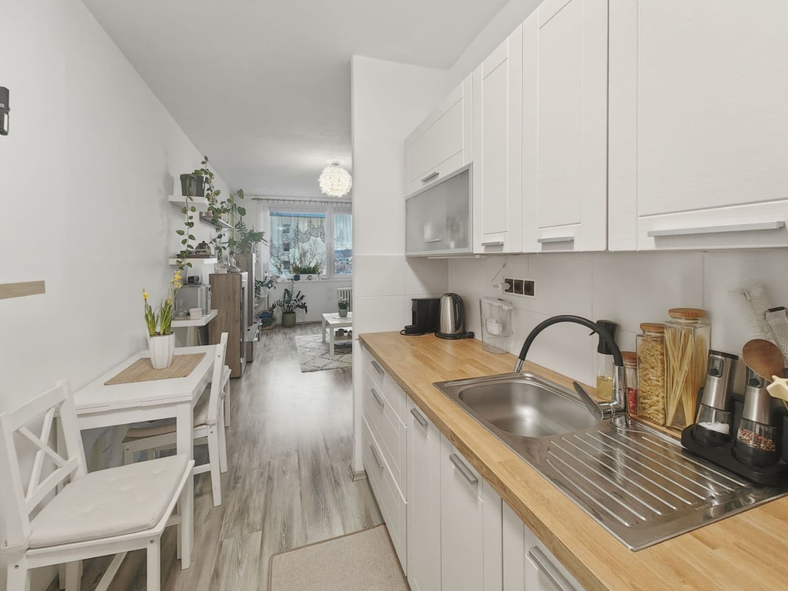 Prodej bytu 2+kk 45 m², Fojtíkova, Rakovník, Středočeský kraj Prodej bytu 2+kk 45 m², Fojtíkova, Rakovník, Středočeský kraj