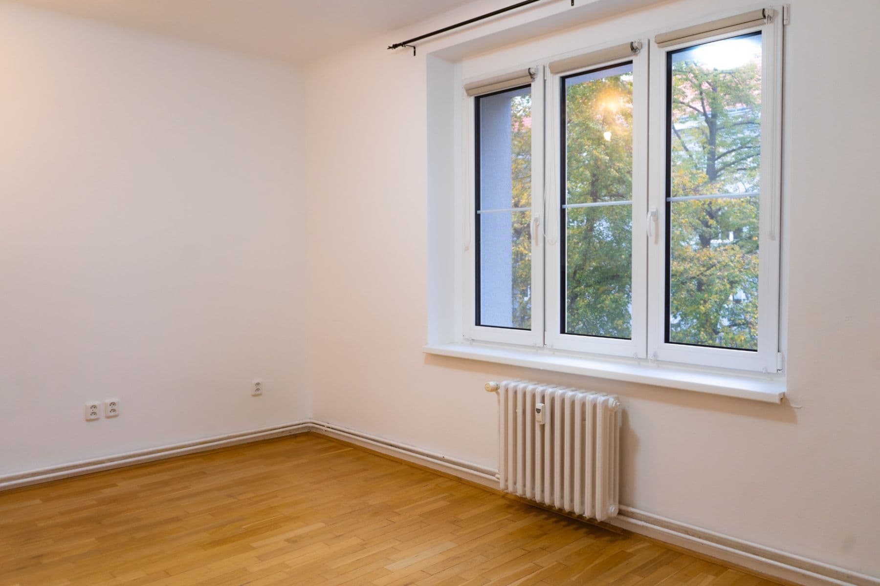 Pronájem bytu 2+kk 50 m², Hořanská, Praha, Praha Pronájem bytu 2+kk 50 m², Hořanská, Praha, Praha