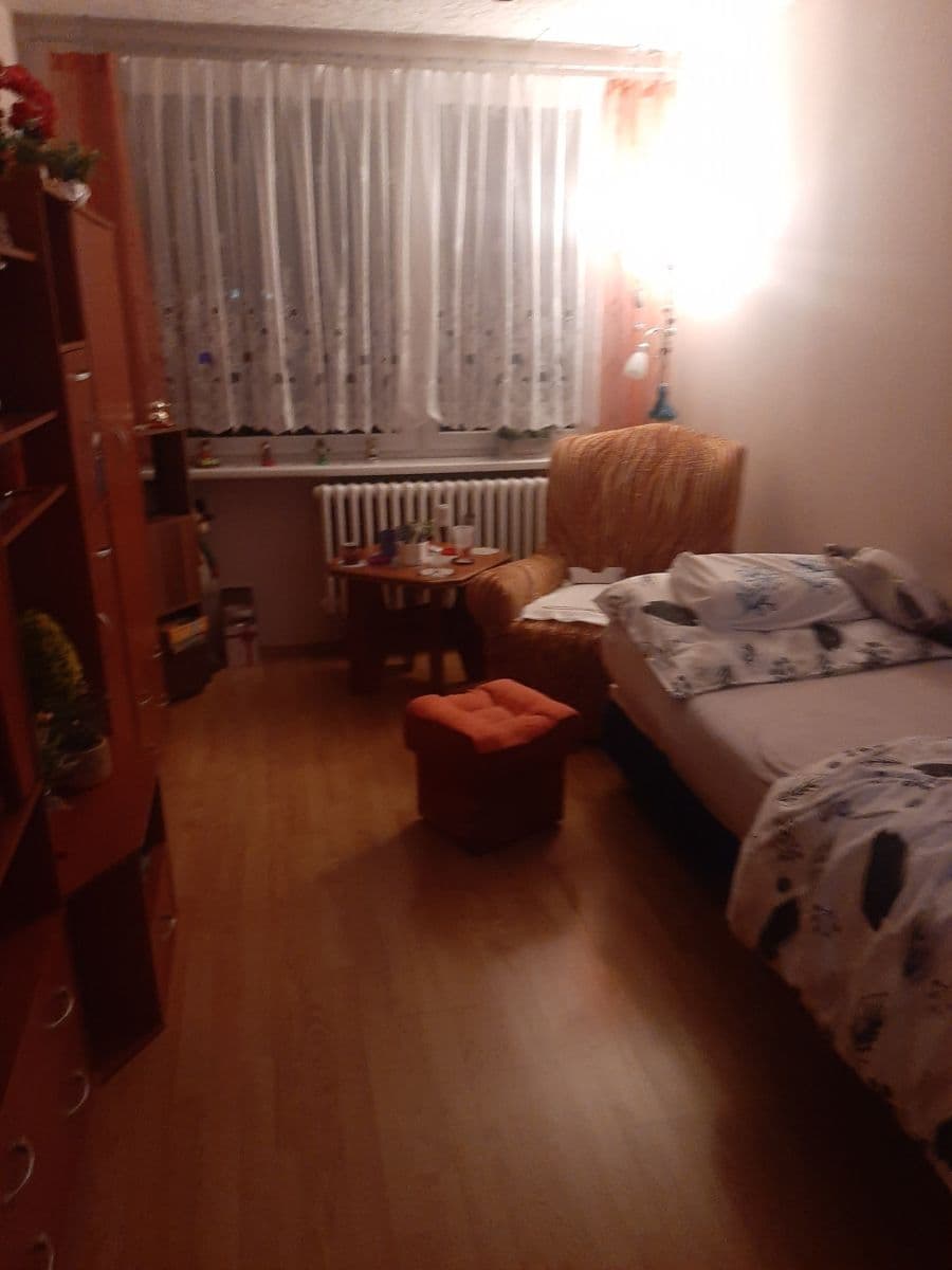 Prodej bytu 3+1 72 m², Pod Vrchem, Mělník, Středočeský kraj Prodej bytu 3+1 72 m², Pod Vrchem, Mělník, Středočeský kraj