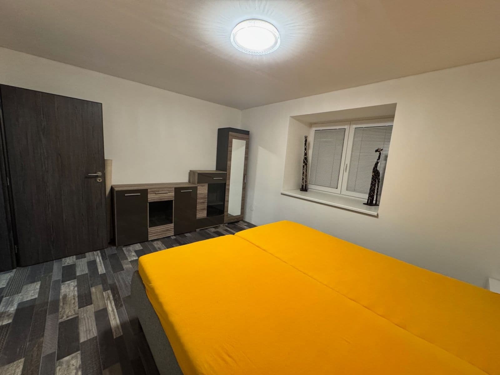 Pronájem bytu 2+kk 55 m², Štenclova, Dašice, Pardubický kraj Pronájem bytu 2+kk 55 m², Štenclova, Dašice, Pardubický kraj