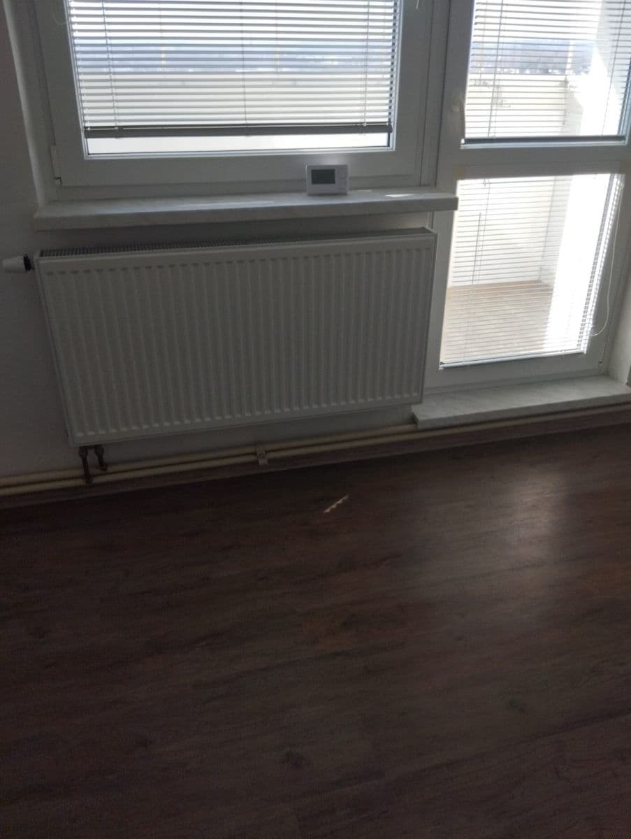 Pronájem bytu 3+kk 76 m², Královský vršek, Jihlava, Kraj Vysočina Pronájem bytu 3+kk 76 m², Královský vršek, Jihlava, Kraj Vysočina