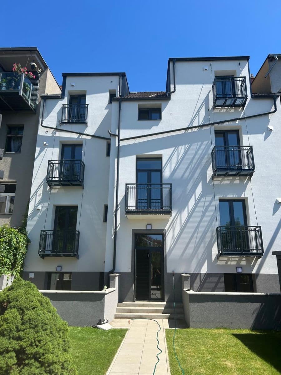 Pronájem bytu 2+kk 40 m², Za Návsí, Praha, Praha Pronájem bytu 2+kk 40 m², Za Návsí, Praha, Praha