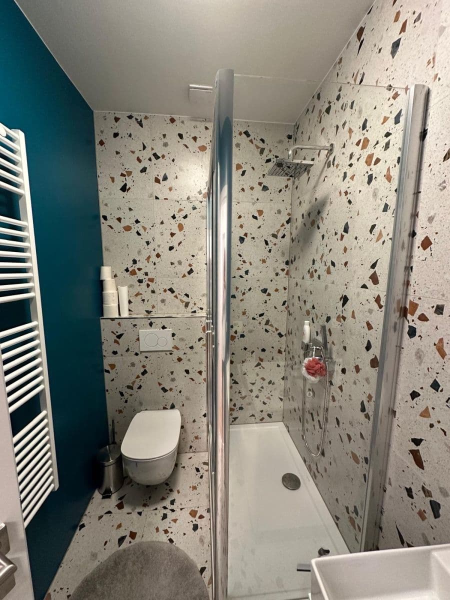 Pronájem bytu 2+kk 40 m², Za Návsí, Praha, Praha Pronájem bytu 2+kk 40 m², Za Návsí, Praha, Praha