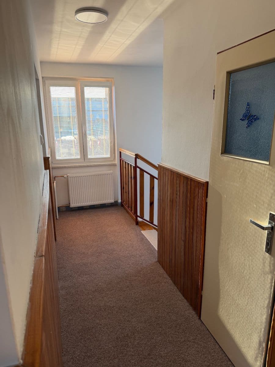 Pronájem domu 130 m², pozemek 661 m², Nezvalova, Horšovský Týn, Plzeňský kraj Pronájem domu 130 m², pozemek 661 m², Nezvalova, Horšovský Týn, Plzeňský kraj