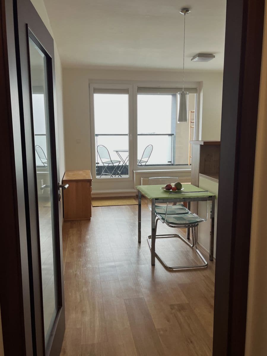 Pronájem bytu 2+kk 46 m², Svitákova, Praha, Praha Pronájem bytu 2+kk 46 m², Svitákova, Praha, Praha