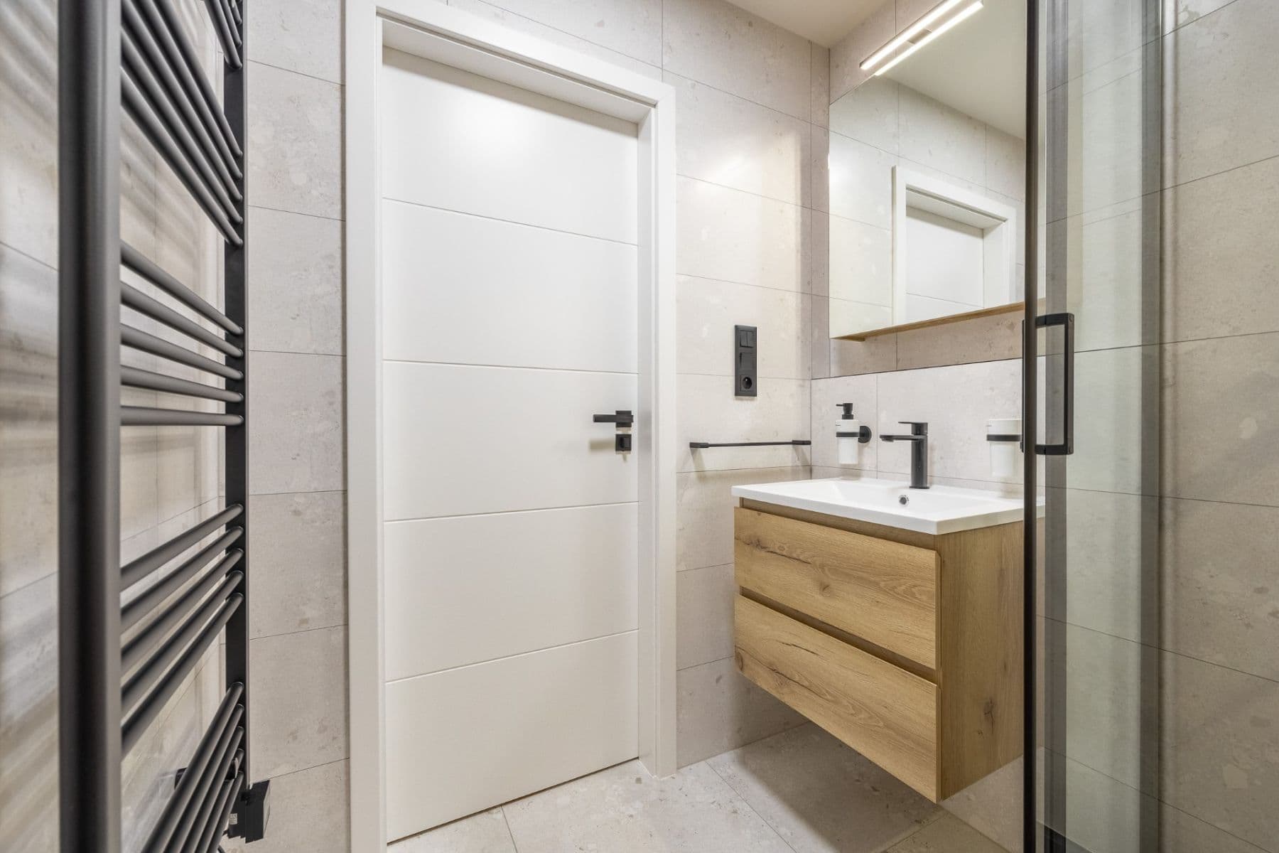 Prodej bytu 4+kk 74 m², Bachova, Praha, Praha Prodej bytu 4+kk 74 m², Bachova, Praha, Praha